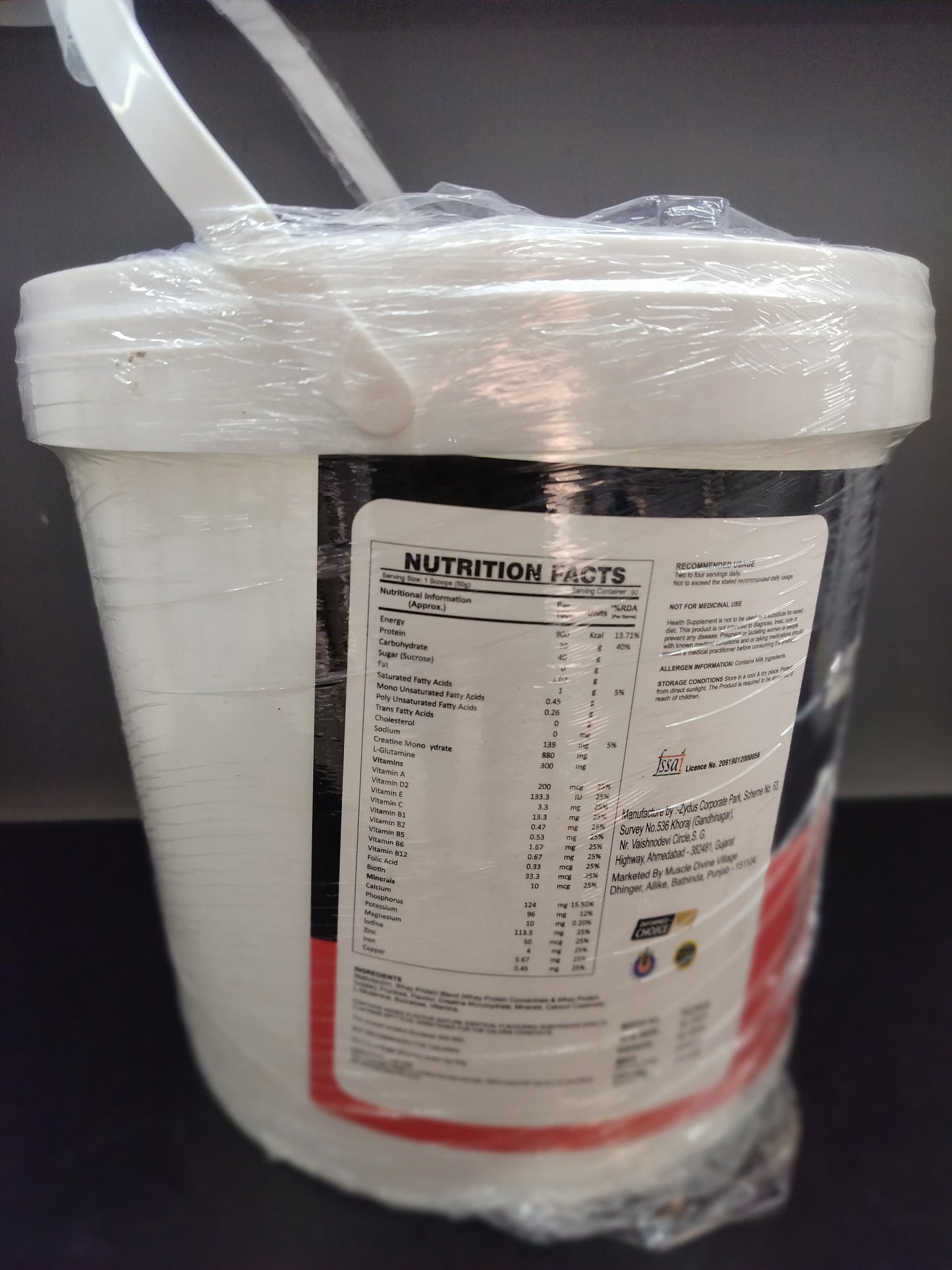 Muscle Divine Huge Mass 4.5kg Bkt