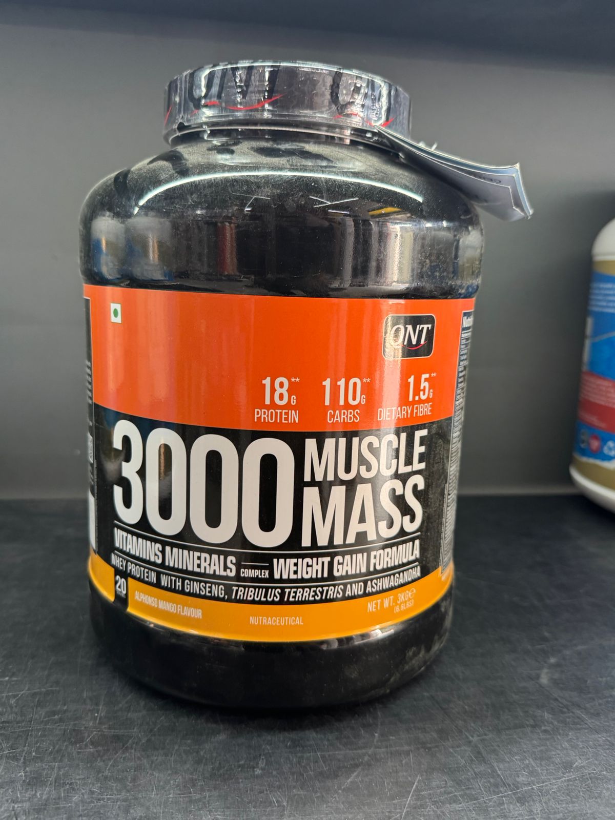QNT 3000 Muscle Mass Weight Gainer - Alphonso Mango (3 kg)