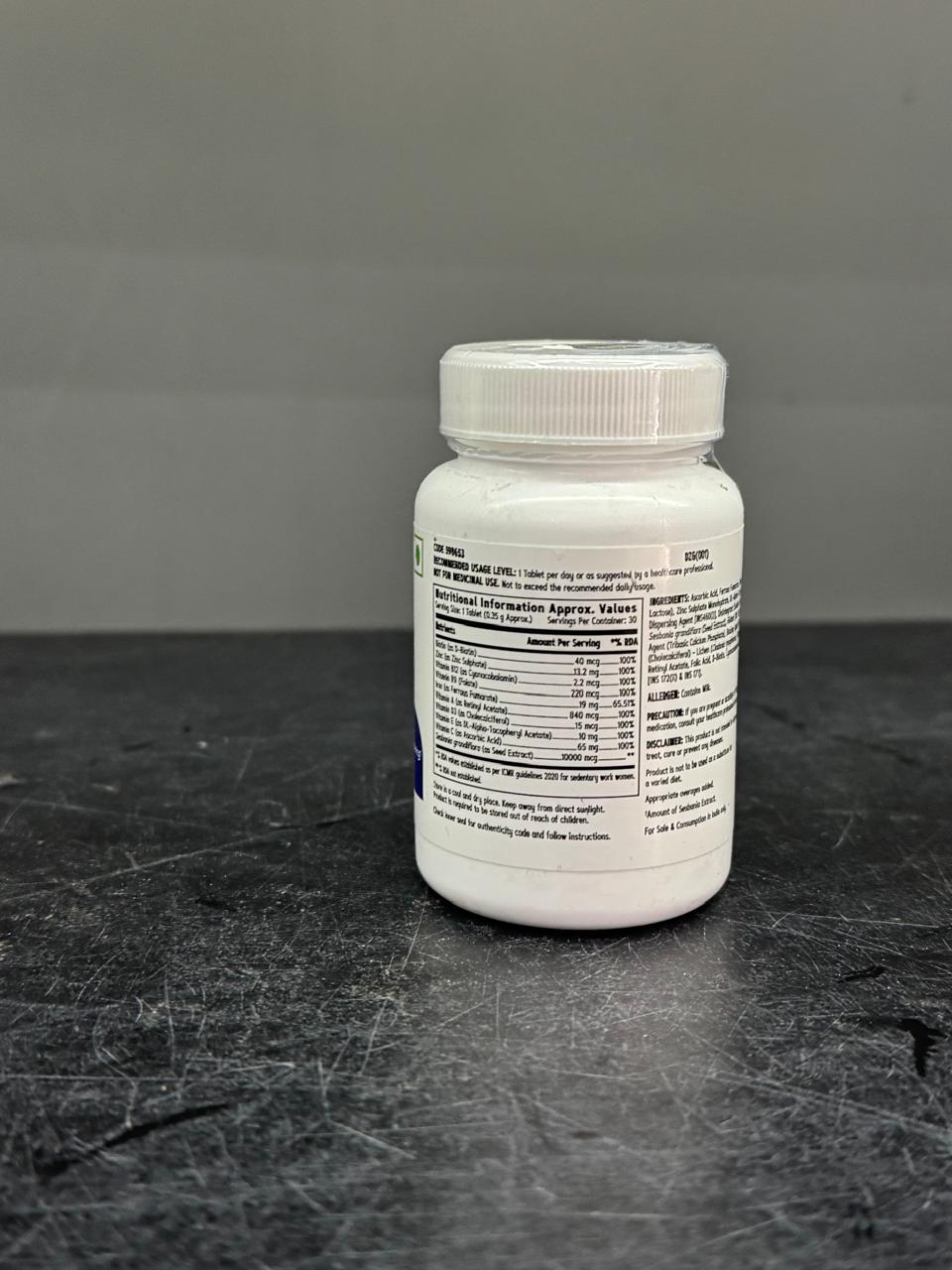 GNC Biotin+ – With 100% RDA of Vitamins for Hair, Skin & Nails (30 Tablets)