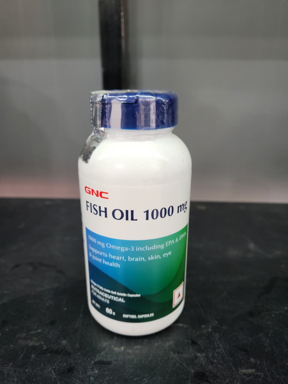 GNC Fish Oil 1000mg – High-Quality Omega-3 with EPA & DHA | Supports Heart, Brain, Skin, Eye & Joint Health | 60 Softgel Capsules