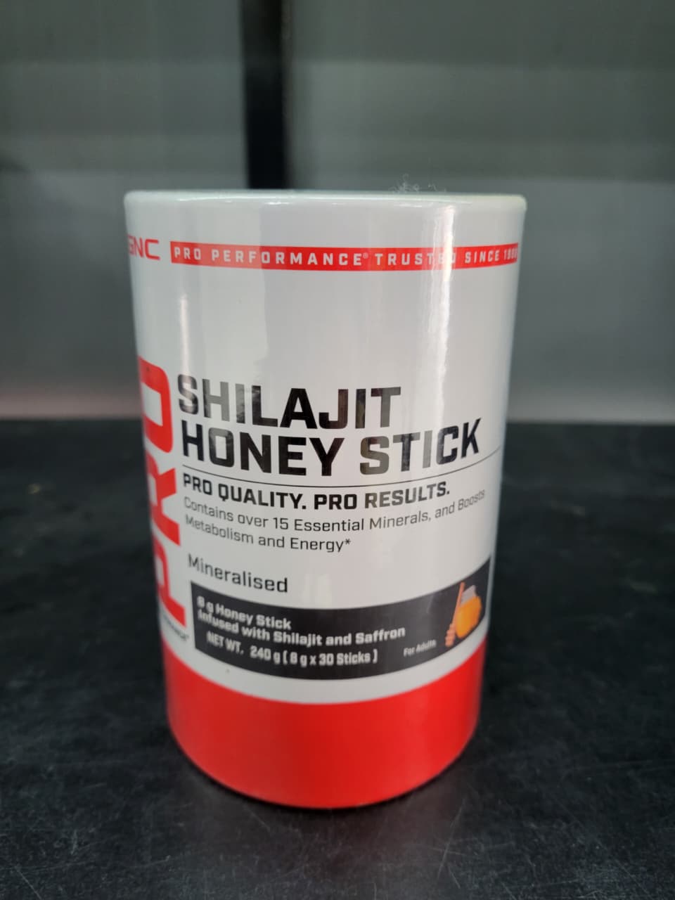 GNC Pro Performance Shilajit Honey Stick – Mineral-Rich Wellness Support with Saffron | Energy, Metabolism & Vitality (240g / 30 Sticks)